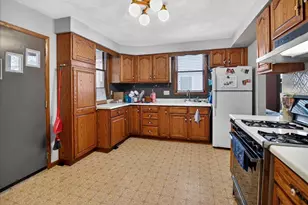1913 E Washington Ave, Madison, WI 53704 - Photo 7