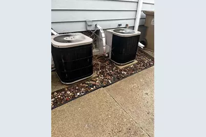 1913 E Washington Avenue, Madison, WI 53704 - Photo 23