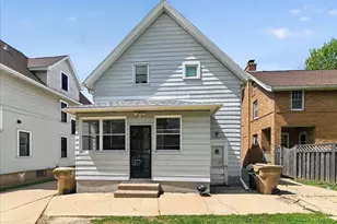 1913 E Washington Ave, Madison, WI 53704 - Photo 5