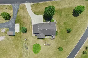 13072 W Woodworth Dr, Janesville, WI 53536 - Photo 15