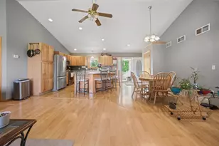 13072 W Woodworth Dr, Janesville, WI 53536 - Photo 23