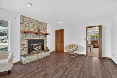5138 County Road S, Beloit, WI 53511 - Photo 9