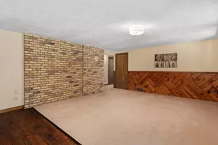1401 E Garfield St, Mount Horeb, WI 53572 - Photo 29