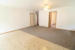 N3928 Oak Ridge Dr, Montello, WI 53949 - Photo 7