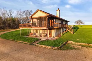 E5390 Parker Dr, Viroqua, WI 54665 - Photo 5