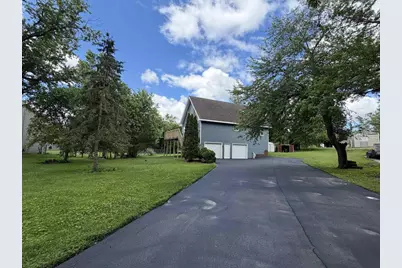 W196 Tulip Drive, Genoa City, WI 53128 - Photo 3
