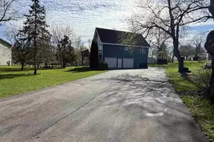 W196 Tulip Dr, Genoa City, WI 53128 - Photo 45