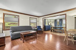 2825 Regent St, Madison, WI 53705 - Photo 11