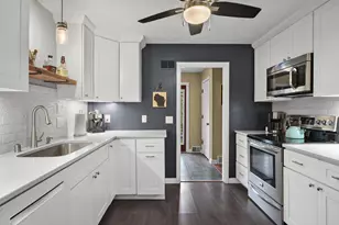 2825 Regent St, Madison, WI 53705 - Photo 5