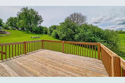 705 Stonefield Way, Mount Horeb, WI 53572 - Photo 7