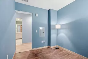 309 W Washington Ave, Madison, WI 53703 - Photo 21