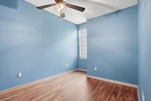309 W Washington Ave, Madison, WI 53703 - Photo 17