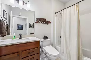 1115 Prairie View Dr, Waunakee, WI 53597 - Photo 25