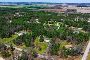 E4564 Sherwood Dr, Spring Green, WI 53588 - Photo 47