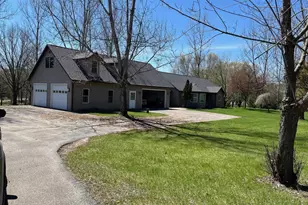 W3075 Grouse Rd, Pardeeville, WI 53954 - Photo 5