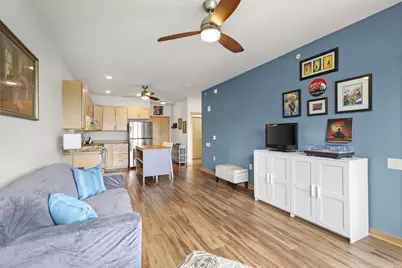107 Sutherland Court #323, Madison, WI 53704 - Photo 5