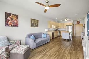 107 Sutherland Ct, Madison, WI 53704 - Photo 11