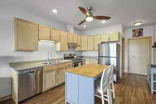 107 Sutherland Ct, Madison, WI 53704 - Photo 7
