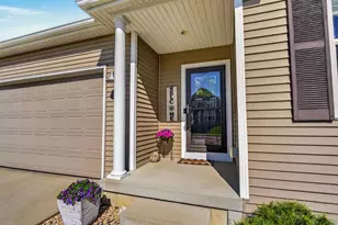944 Silver Ripple Way, DeForest, WI 53532 - Photo 3