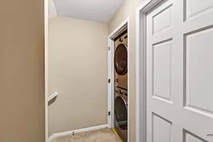 719 Cricket Ln, Madison, WI 53562 - Photo 25