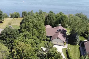W5092 N Osprey Dr, New Lisbon, WI 53950 - Photo 5
