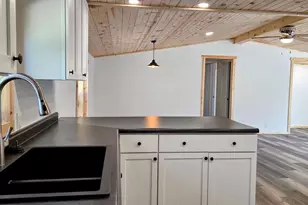 W10228 Vaudreuil Rd, Black River Falls, WI 54615 - Photo 11