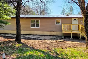 W10228 Vaudreuil Rd, Black River Falls, WI 54615 - Photo 3