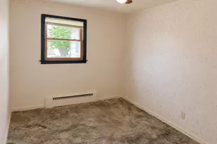 421 W Calhoun St, Cuba City,  53807 - Photo 15