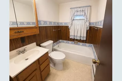 421 W Calhoun Street, Cuba City,  53807 - Photo 21