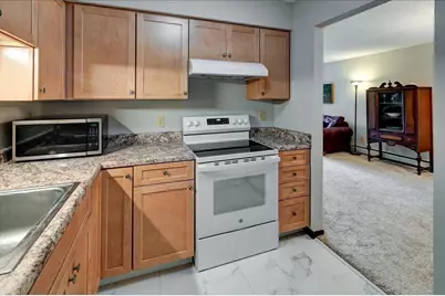 41 Golf Course Road #E, Madison, WI 53704 - Photo 13