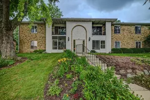 41 Golf Course Rd, Madison, WI 53704 - Photo 1