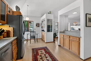 14 N Allen St, Madison, WI 53726 - Photo 9