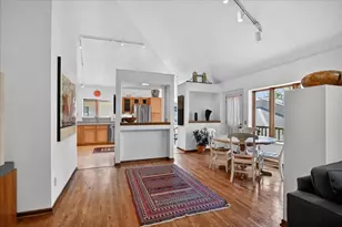 14 N Allen St, Madison, WI 53726 - Photo 3