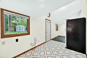 1710 Wicklow Way, Madison, WI 53711 - Photo 9