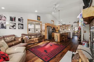 919 S Spring St, Beaver Dam, WI 53916 - Photo 23