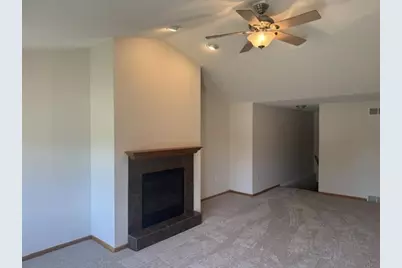 1802 Fjord Pass, Mount Horeb, WI 53572 - Photo 11