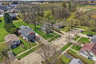 325 Chicago St, Stoughton, WI 53589 - Photo 33