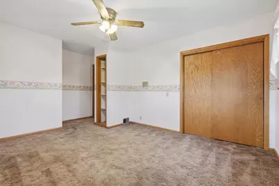 325 Chicago Street, Stoughton, WI 53589 - Photo 23