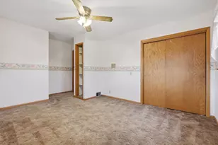 325 Chicago St, Stoughton, WI 53589 - Photo 23