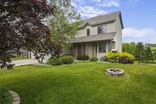 3153 Bollenbeck St, Cross Plains, WI 53528 - Photo 7