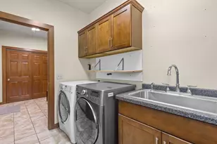 N1657 Carlin Rd, Fort Atkinson, WI 53538 - Photo 27