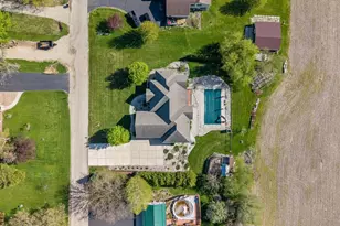 N1657 Carlin Rd, Fort Atkinson, WI 53538 - Photo 39