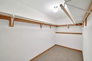 1027 Melvin Ct, Madison, WI 53704 - Photo 17
