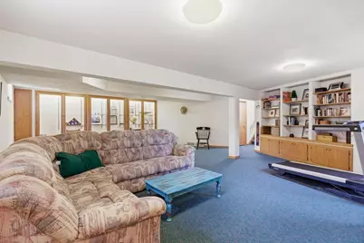 5213 Comanche Way, Madison, WI 53704 - Photo 35