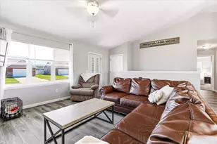 1421 21st St, Baraboo, WI 53913 - Photo 7