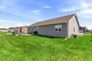 1421 21st St, Baraboo, WI 53913 - Photo 57