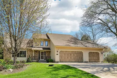 2832 Marledge Street, Fitchburg, WI 53711 - Photo 1