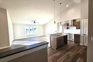 979 Pheasant Run, Lomira, WI 53048 - Photo 11