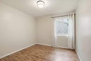 2402 Westbrook Ln, Madison, WI 53711 - Photo 23