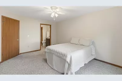 404 Henry Drive #4, Portage, WI 53901 - Photo 33